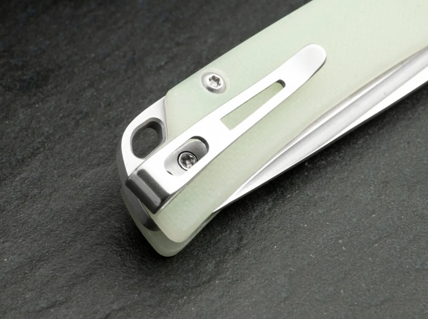celos_g_jade_5.webp Böker Plus Celos G10 Jade