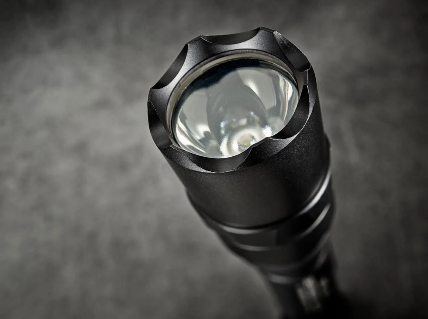 ed_defender_ultra_3.webp SureFire E2D Defender Ultra