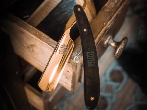 Böker Manufaktur Solingen Golden Reuzel Razor Axe