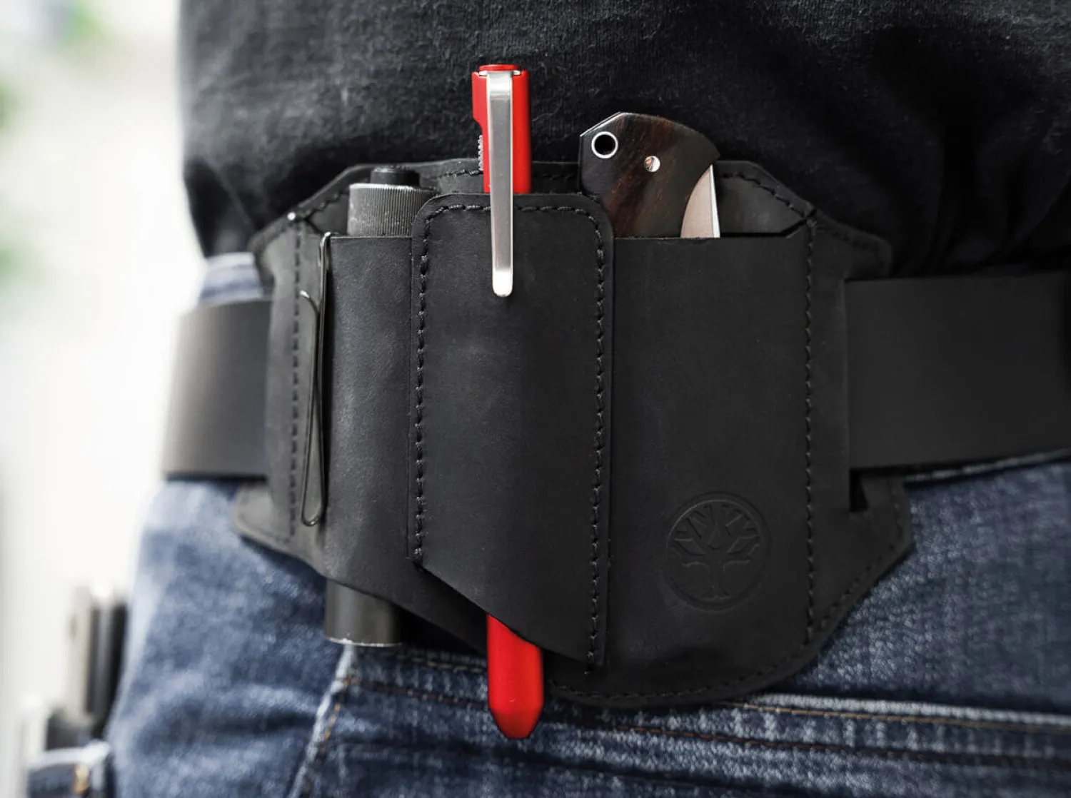 lederholster_edthree_schw_3-1.webp Böker Manufaktur Solingen Lederholster ED-Three