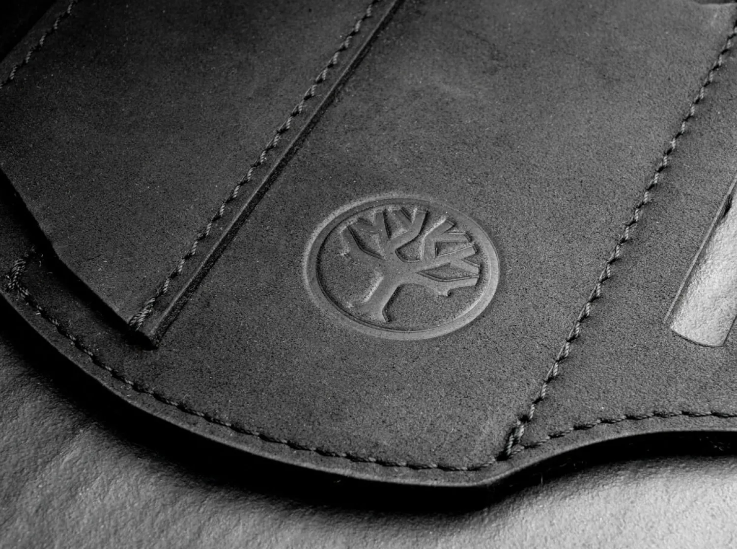 lederholster_edthree_schw_4-1.webp Böker Manufaktur Solingen Lederholster ED-Three