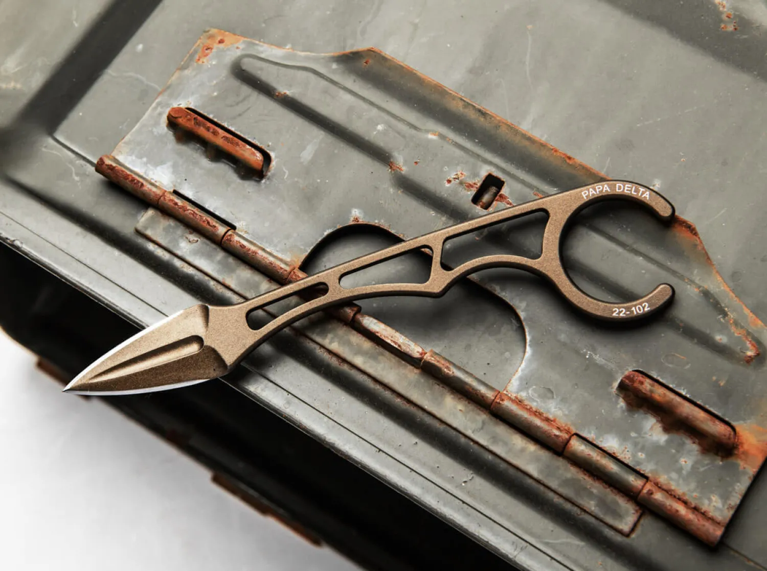 papa_delta_5.webp TOPS Knives Papa Delta