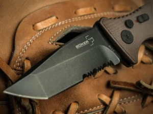 Böker Plus Strike Tanto Coyote