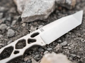 Böker Plus Superlight Tanto