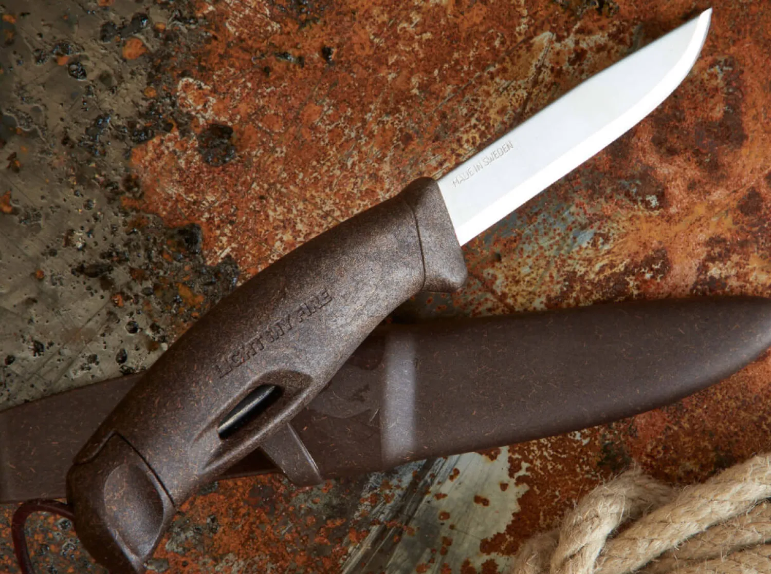 swedish_fireknife_bio_in__1-2.webp Light My Fire Swedish FireKnife Bio 2in1 Cocoshell